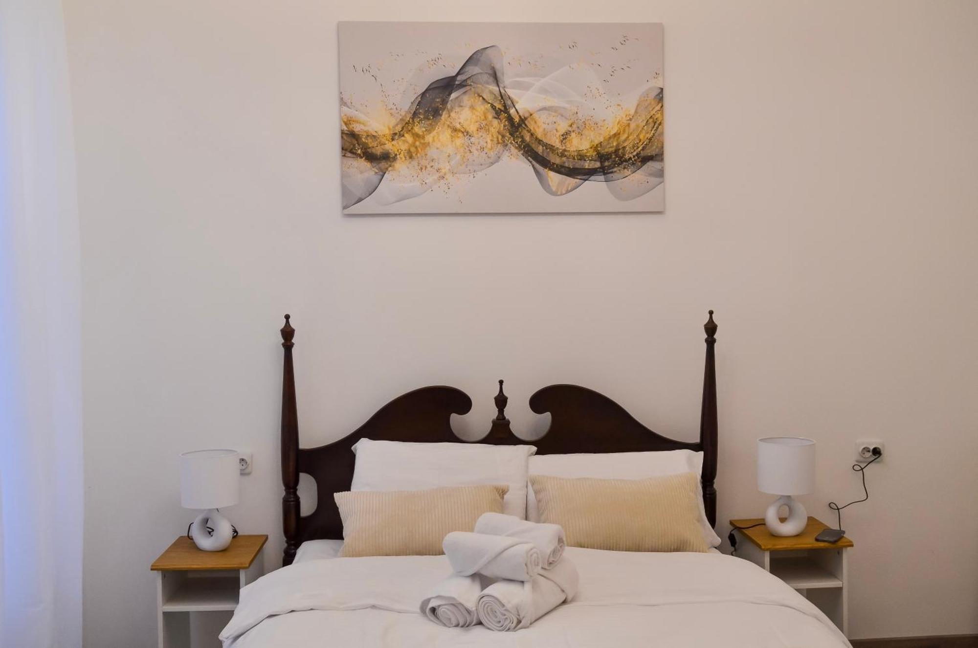 Main Street Retreat Apartment With Free Parking SJJ Eksteriør bilde