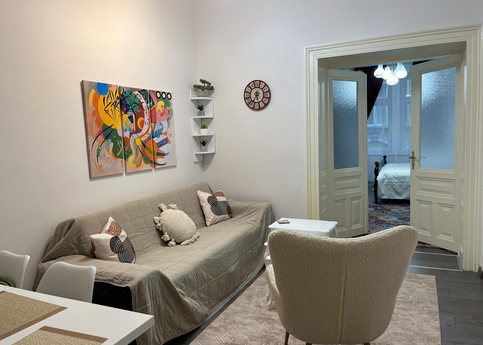 Main Street Retreat Apartment With Free Parking SJJ Eksteriør bilde