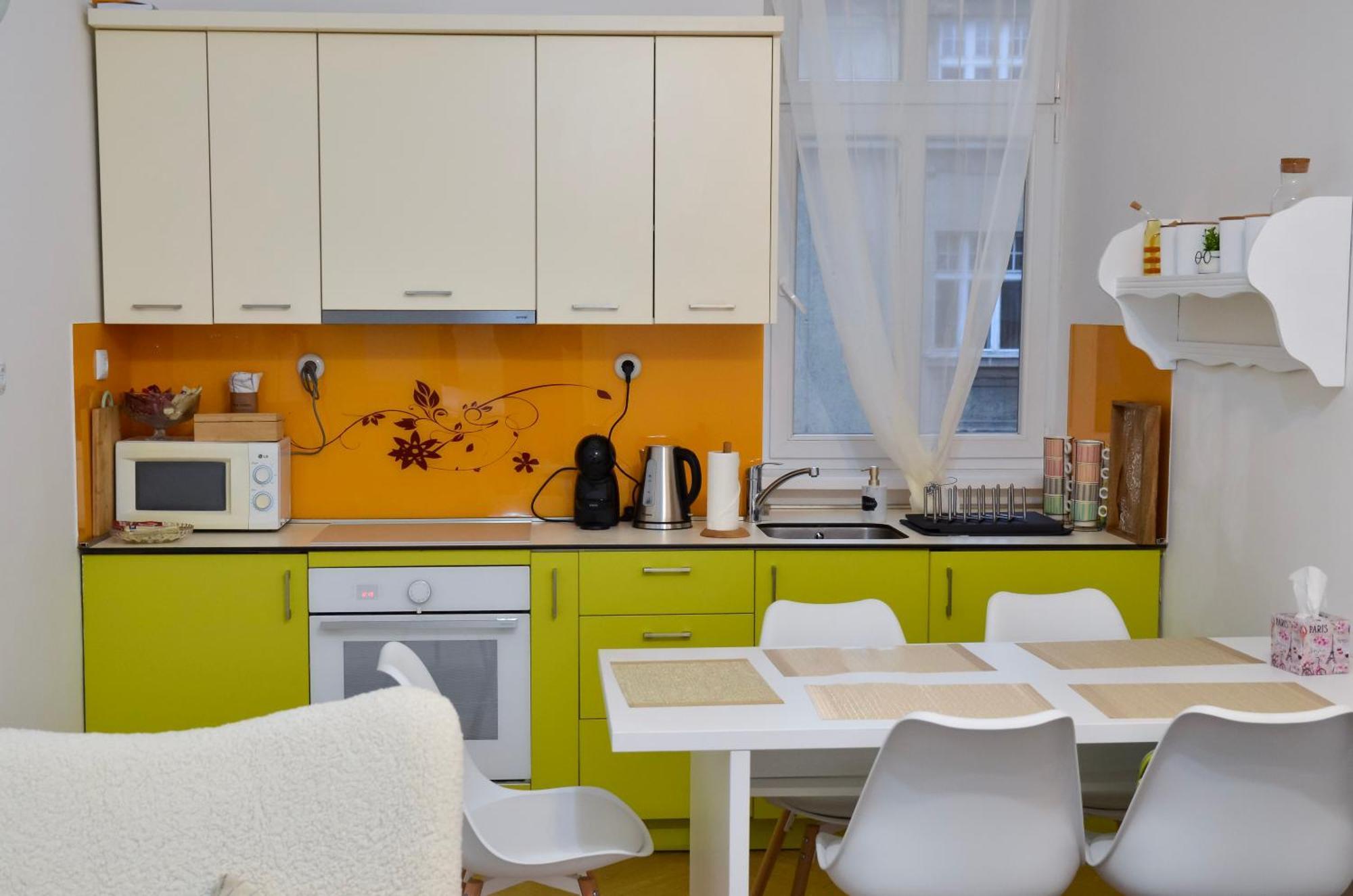 Main Street Retreat Apartment With Free Parking SJJ Eksteriør bilde
