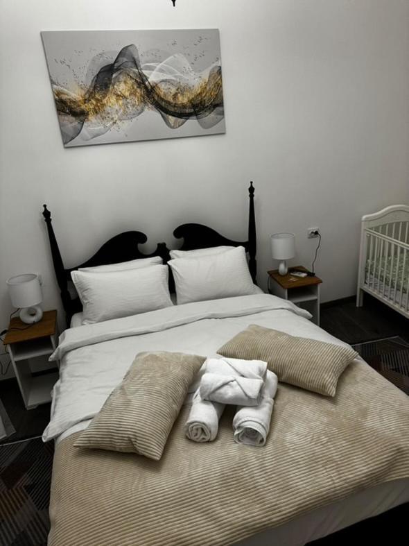 Main Street Retreat Apartment With Free Parking SJJ Eksteriør bilde